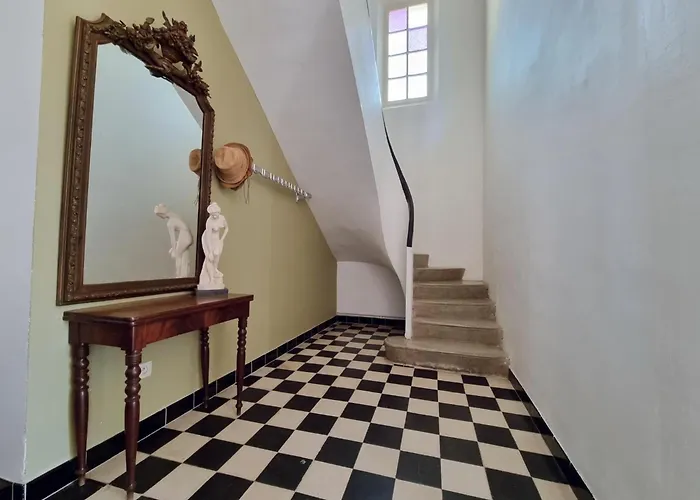 فيلة Printemps Olonzac