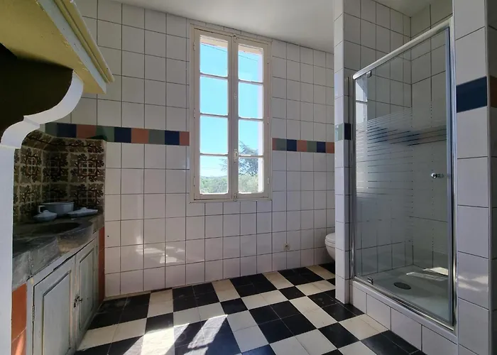 Printemps فيلة Olonzac